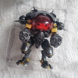 Funko Pop D.Va with Meka Carbon Fiber